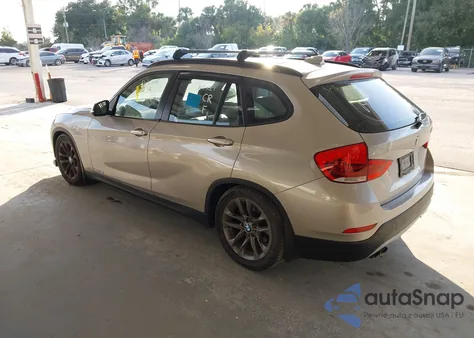 2015 BMW X1 xDrive28I из США, поврежденный, VIN WBAVL1C5XFVY32688